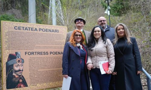 Cetatea Poenari, redeschisă! “Între munte și cer, alături de istorie și oameni inimoși”