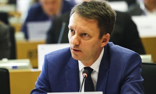Un primar PNL râde de nominalizarea lui Siegfried Mureșan