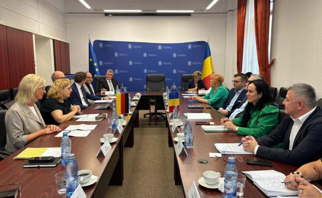 Parteneriat important parafat de către ministrul Simona Bucura Oprescu