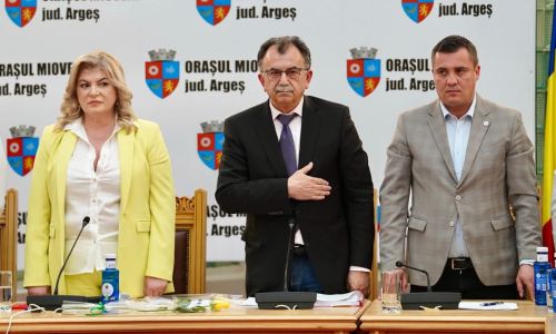 Bugetul orașului Mioveni a fost VOTAT în UNANIMITATE