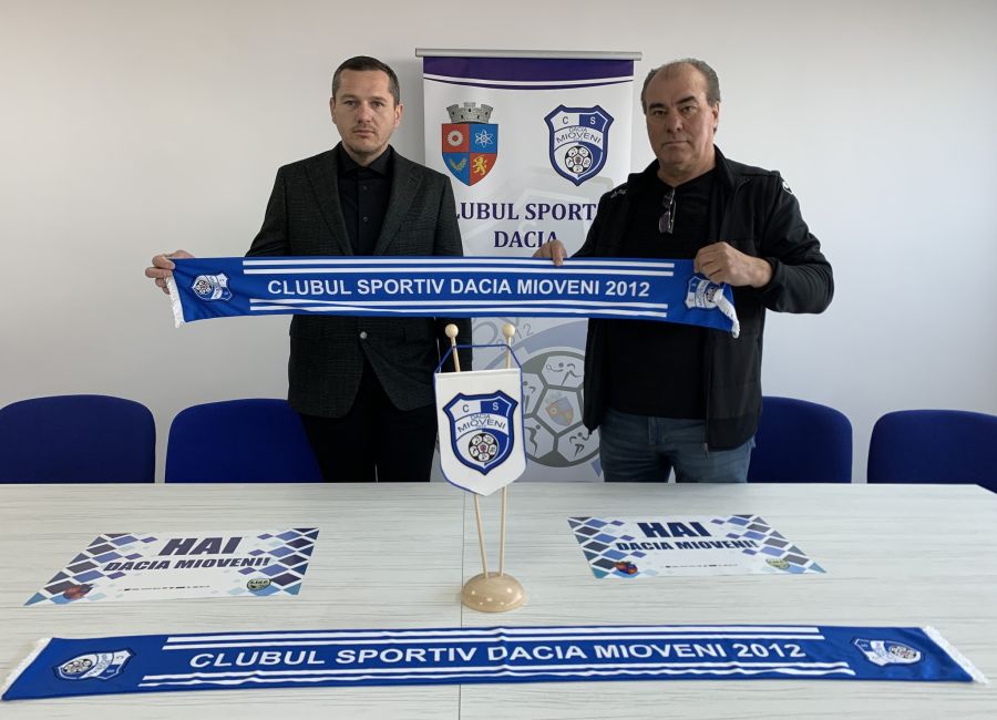 Un nou sponsor pentru echipa de handbal a Mioveniului