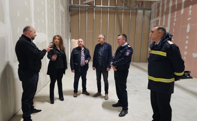 Prefectul județului Argeș, vizită de lucru la Argeș Mall