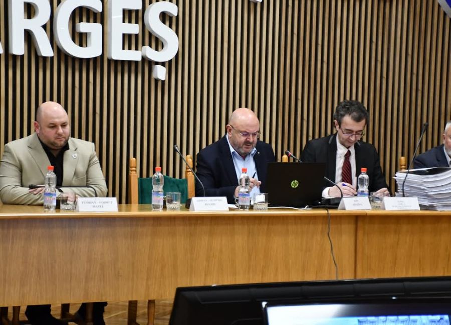 A fost aprobat bugetul județului Argeș pe 2025!