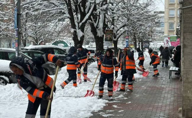 Primarul Gentea, mesaj de mulțumire pentru echipele care au muncit la deszăpezirea municipiului Pitești