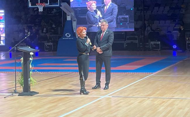 S-a INAUGURAT Sala Polvalentă Piteşti