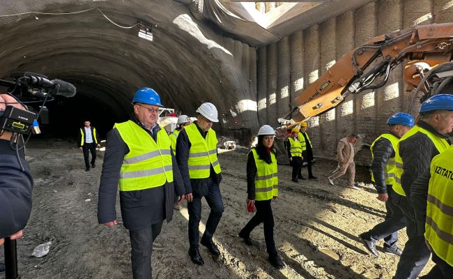 Marcel Ciolacu, în Argeș: "Nu va exista să nu avem bani pentru infrastructură"