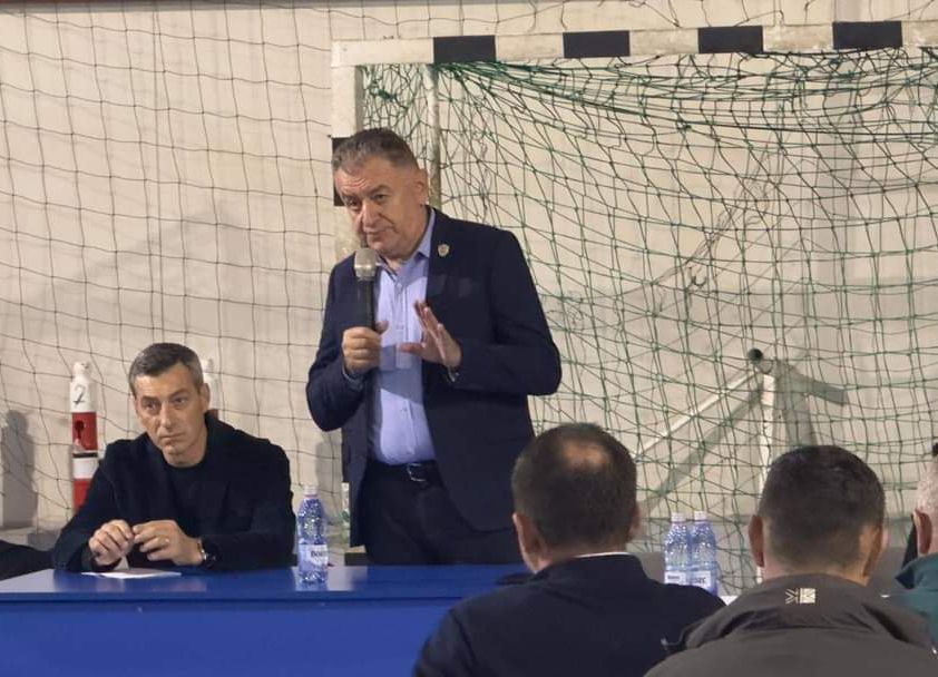 Primarul Gentea, o nouă întâlnire cu cetățenii municipiului Pitești