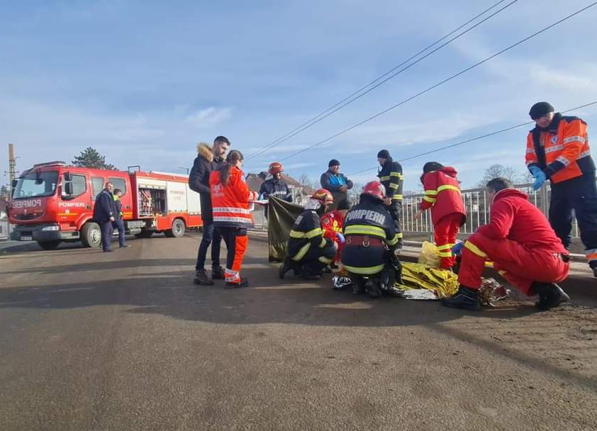 ACUM! Accident în Argeș! Victimă INCONȘTIENTĂ