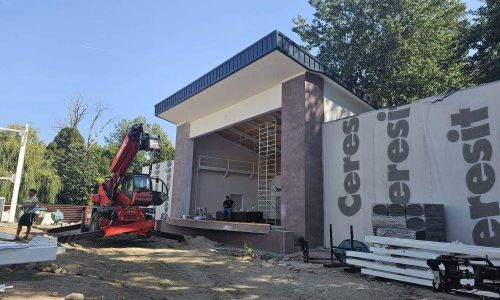 Primarul Cristian Gentea, vești excelente privind lucrările la Teatrul de Vară