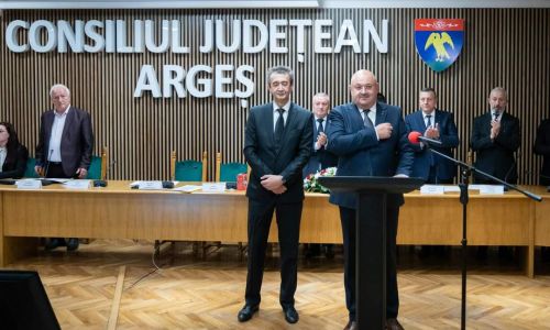 Ion Mînzînă a depus jurământul pentru un nou mandat de președinte al Consiliului Județean: “Îmi doresc să avem și pentru următorii ani o echipă unită, la fel de competitivă și să continuăm dezvoltarea județului”