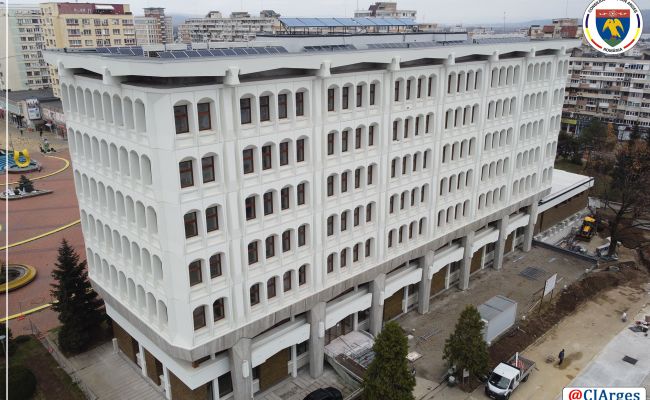 Ion Mînzînă a verificat stadiul lucrărilor la Palatul Administrativ