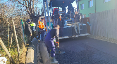 Ample lucrări de asfaltare în comuna Bogaţi!