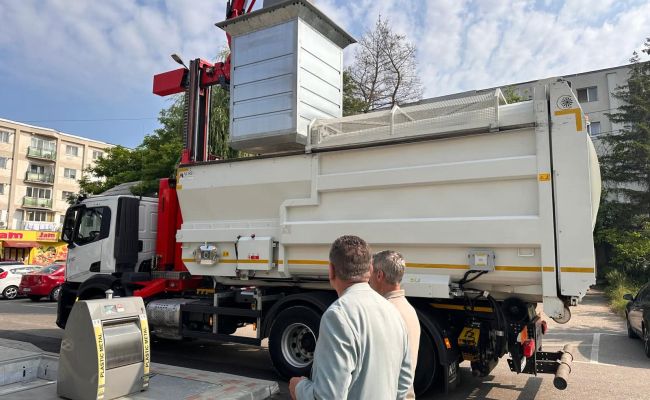 Sistem modern de colectare a deșeurilor în 5 cartiere din Pitești