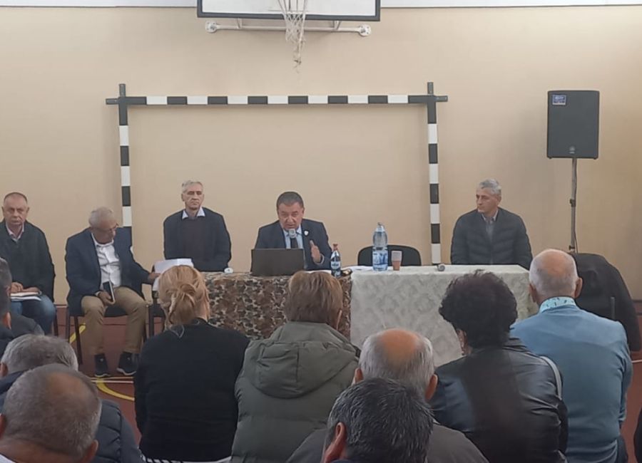 Primarul Gentea a reluat întâlnirile cu cetățenii