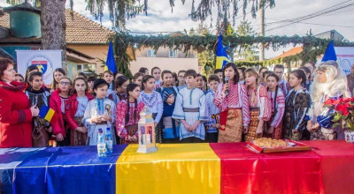 Micuții din comuna Aninoasa au sărbătorit Ziua Națională