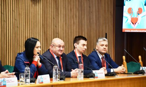 La sediul CJ Argeş a avut loc conferinţa "Zilele Urologiei Argeşene"