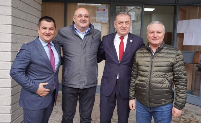 Cristian Gentea și-a depus candidatura pentru un nou mandat de primar al municipiului Pitești: ”Încrederea pe care piteștenii mi-au acordat-o acum aproape 4 ani a fost o responsabilitate uriașă pentru mine!”