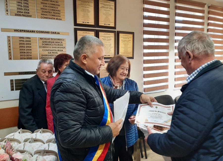 Momente emoţionante la Primăria Oarja