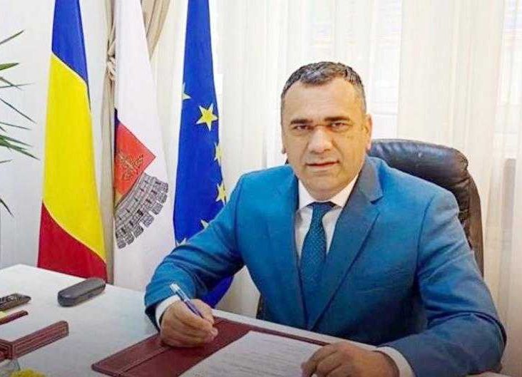 Tofan: "Domnul Gentea este modest! Sunt invidioşi pentru că..."