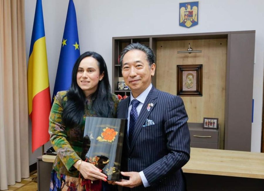 Ministrul Simona Bucura Oprescu, întâlnire cu ambasadorul Japoniei în România
