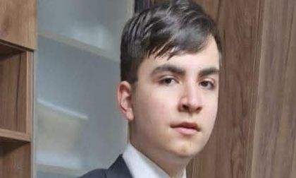 Spectacol umanitar la Mioveni! Viață pentru Andrei!