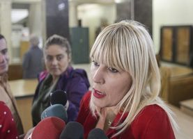 ANAF vinde terenurile şi maşinile Elenei Udrea