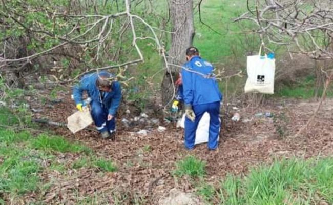 Angajații ABAAV au adunat 500 de kilograme de gunoaie din zona Podul Viilor