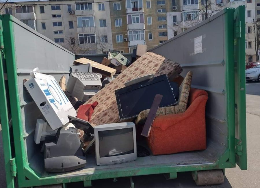 Campanie de colectare GRATUITĂ a deșeurilor voluminoase și DEEE, în Pitești!