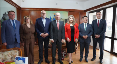 Conducerea Consiliului Județean Argeș și prefectul Ioana Făcăleață, întâlnire cu Ambasadorul Cehiei în România!