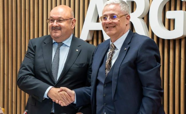 Președintele Ion Mînzînă a semnat cel mai mare contract de modernizare a infrastructurii rutiere din Regiunea Sud – Muntenia