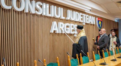 Înalt Prea Sfințitul Calinic a sfințit paraclisul de la Consiliul Județean Argeș
