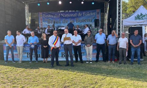 Sărbătoare în comuna Boteni!