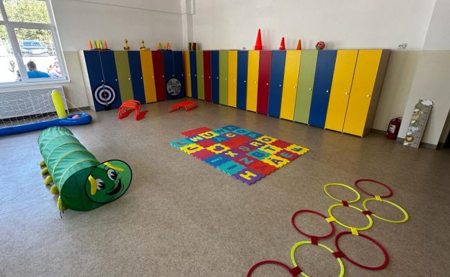 O grădiniţă a fost inaugurată la Mihăeşti cu prilejul începerii noului an şcolar