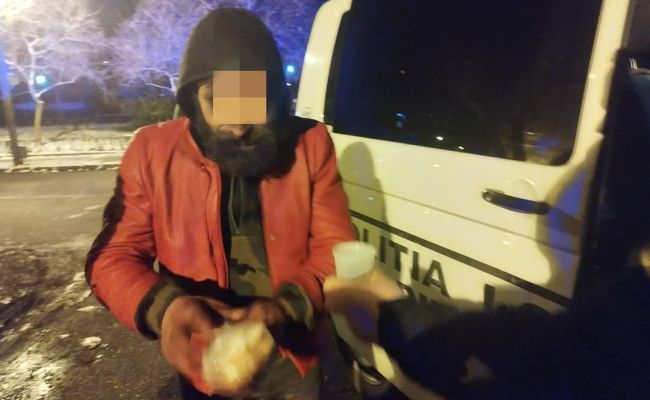 Persoanele fără adăpost din municipiul Pitești, monitorizate și sprijinite de Poliția Locală!