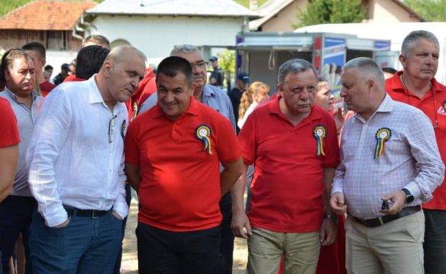 Social-democrații argeșeni, din nou în mijlocul gospodarilor din Țițești, Domnești și Suseni!