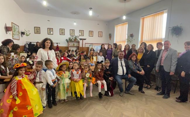 Peste 200 de elevi, la concursul județean "Emoție de toamnă" de la Bălilești