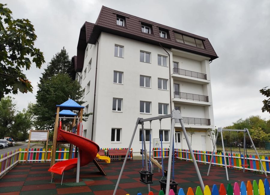 O nouă etapă de repartizare a locuințelor reabilitate din Căminul C – Liceul Tehnologic Construcții de Mașini Mioveni