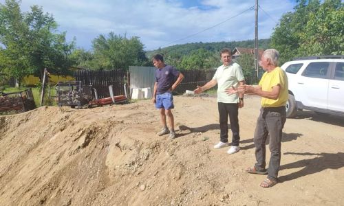 Primarul Ion Gîrleanu!: "La Bogați se lucrează și după alegeri"