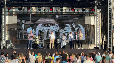 Moment de sărbătoare pentru 19 tineri din Mioveni ajunși la majorat