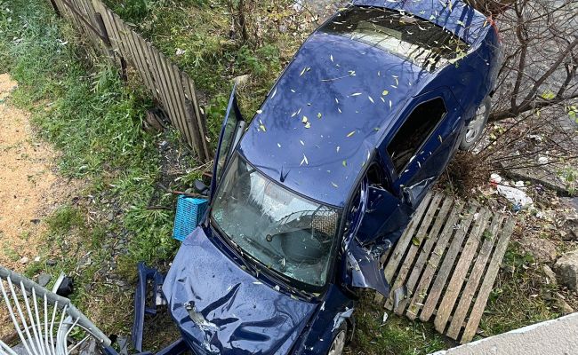 Accident GRAV în Argeș! O mașină a căzut de pe un pod