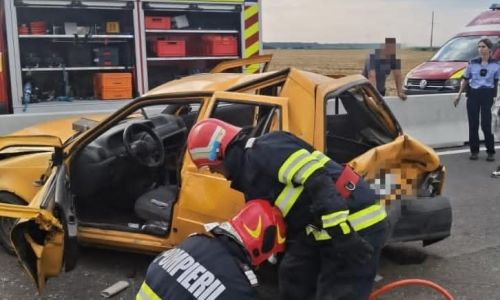 ACUM! Accident GRAV în Argeș! Intervine DESCARCERAREA