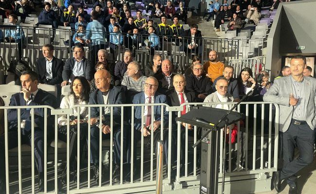 S-a INAUGURAT Sala Polvalentă Piteşti