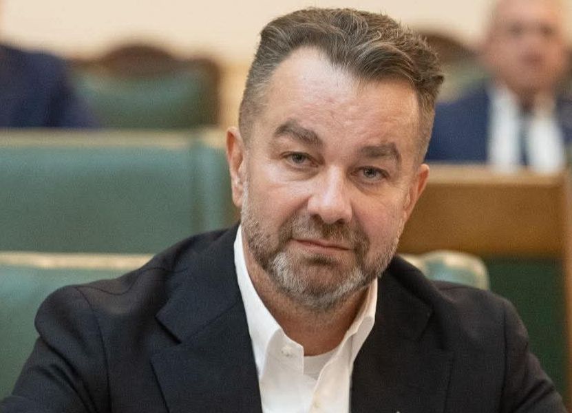 Senatorul Ovidiu Puiu, mesaj cu prilejul Zilei Învățătorului!