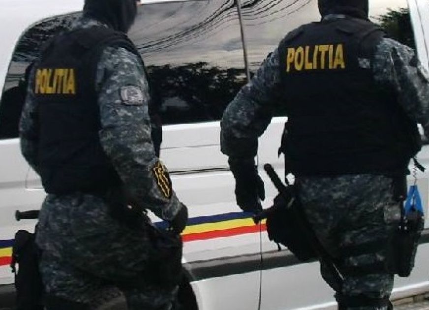 Incident grav în Argeș! Tânăr REȚINUT pentru tentativă de OMOR