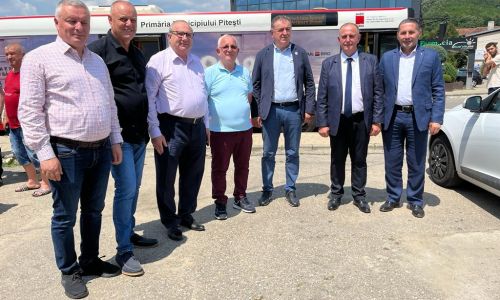 Autobuzele Publitrans circulă pe traseul Piteşti-Ştefăneşti