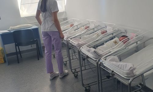 Patru copii s-au născut de Crăciun la Spitalul Judeţean Argeş
