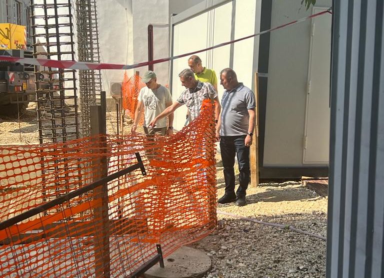 Marius Nicolaescu a verificat stadiul lucrărilor la Spitalul Judeţean de Urgenţă