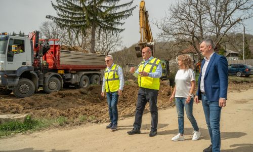 Ion Mînzînă: "Am început asfaltarea DJ 739 la Beleți-Negrești"