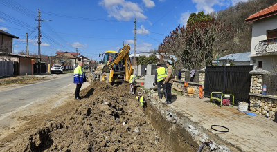În oraşul Ştefăneşti se lucrează la modernizarea drumurilor