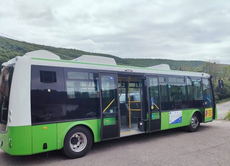 Autobuzele electrice intră în circulație pe rutele Mioveni–Davidești
